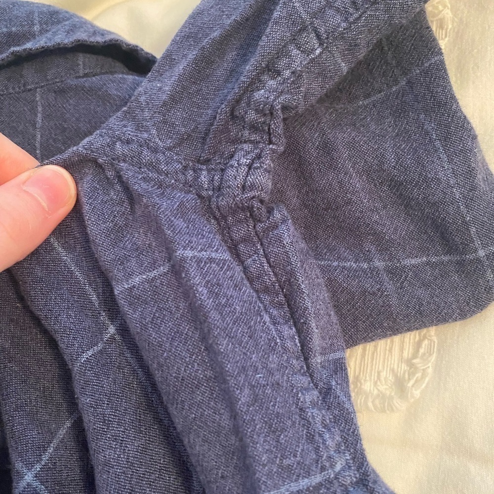 HOLLISTER Linen Button Down - Picture 12 of 12